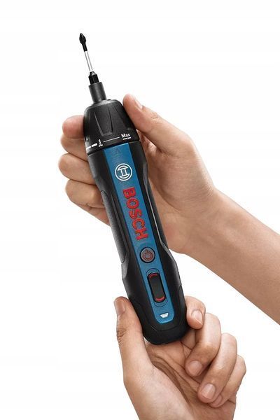 Професійна акумуляторна викрутка Bosch GO 2 : вбудований АКБ 3,6 V 1,5 Аh, 360 об/хв-1, 5 Нм, 25 біт 06019H2101 фото