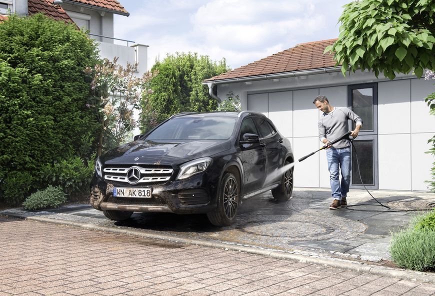 Мощная минимойка высокого давления Karcher К2 Compact Relaunch: 1400 Вт, давление 110 бар, 360 л/ч 1.673-500.0 фото