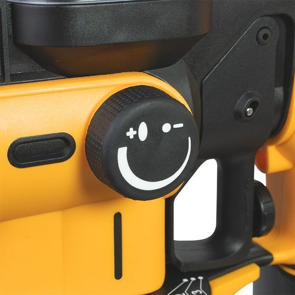 Краска пульт M&auml;chtz MSG-1513 RC MAX (950Вт, до 130 DIN) 11143 фото