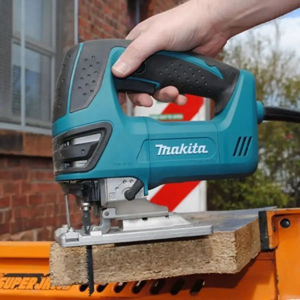 Професійний лобзик з підсвічуванням Makita 4350 FCT 4350FCT фото
