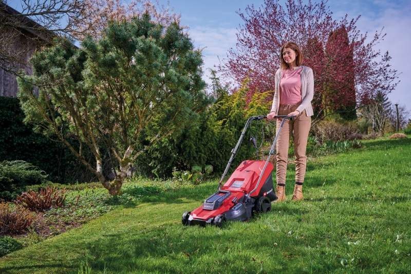 Газонокосилка электрическая для травы Einhell GC-EM 1800/43 : 1800 Вт, ширина скашивания 43 см, 800 м&sup2; 3400090 фото