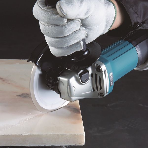 Мощная угловая шлифмашина Makita GA5030R : 750Вт, диск 125мм GA5030R фото