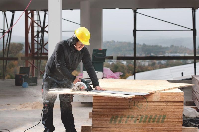 Мощная ручная дисковая пила по дереву Metabo KS 55 FS : 1200 Вт, круг 160мм циркулярная пила 600955000 фото