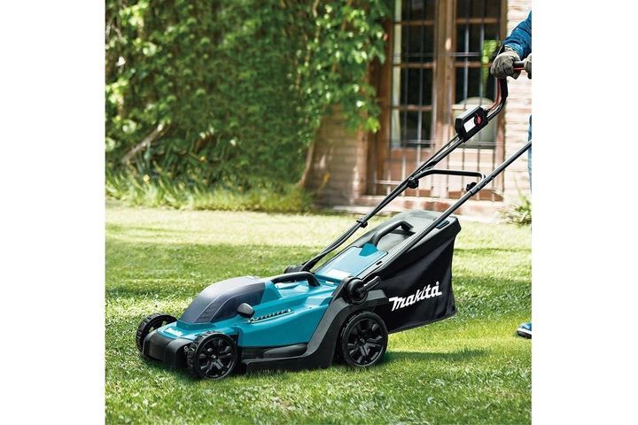 Газонокосилка аккумуляторная Makita DLM330SM : с АКБ 18V 4.0 Ah, ширина скош. 33 см DLM330SM фото