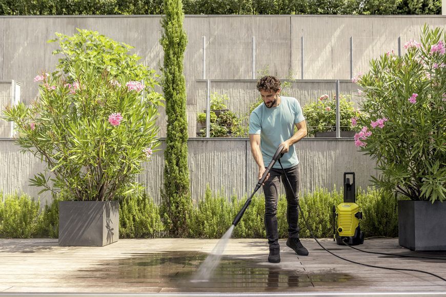 Потужна мийка високого тиску (керхер) для авто Karcher K 4 WCM Premium : 1.8 кВт, 130 бар, 420 л/год мінімийка 1.324-230.0 фото