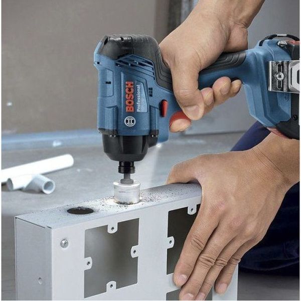Профессиональный гайкокрут ударный аккумуляторный Bosch Professional GDR 180-LI: без АКБ, 160Нм, щеточный 06019G5124 фото