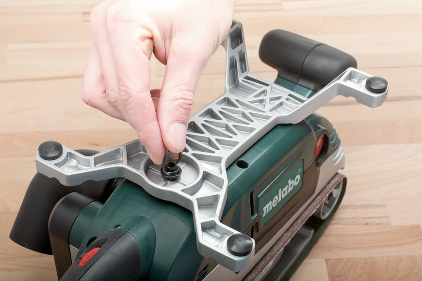 Сетевая шлифмашина ленточная Metabo BaE 75 : 1010 Вт шлифмашина 600375000 600375000 фото