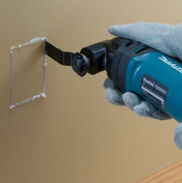 Многофункциональный инструмент (реноватор) MAKITA TM3000CX1J 1563 фото
