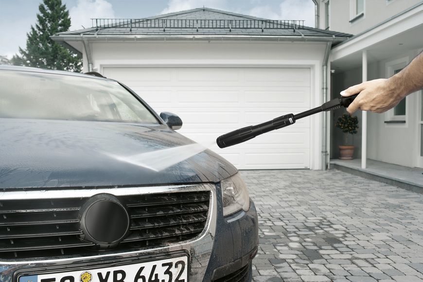 Мощная мойка высокого давления (керхер) для авто Karcher K 5 Classic: 2.1 кВт, 145 бар, 500 л/ч минимойка 1.950-700.0 фото