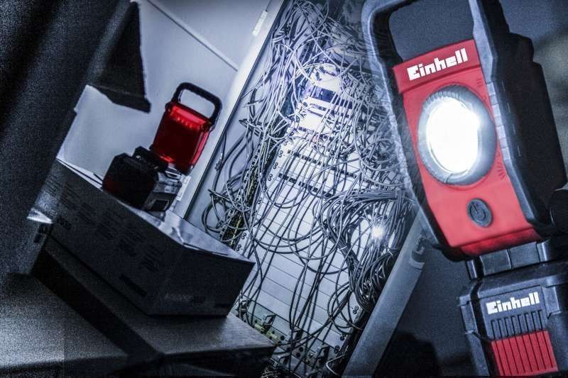 Фонарик аккумуляторный Einhell TE-CL 18 Li - Solo : 18V (без аккума и зарядки) 4514110 4514110 фото