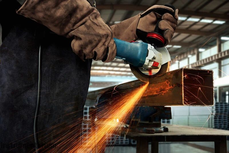 Профессиональная болгарка Bosch GWS 12-125 S: 1200Вт, диск 125мм, с регулировкой оборотов 06013A6020 фото