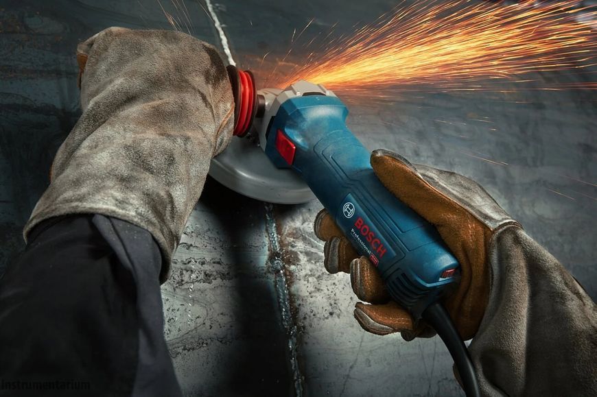 Профессиональная болгарка Bosch GWS 12-125 S: 1200Вт, диск 125мм, с регулировкой оборотов 06013A6020 фото