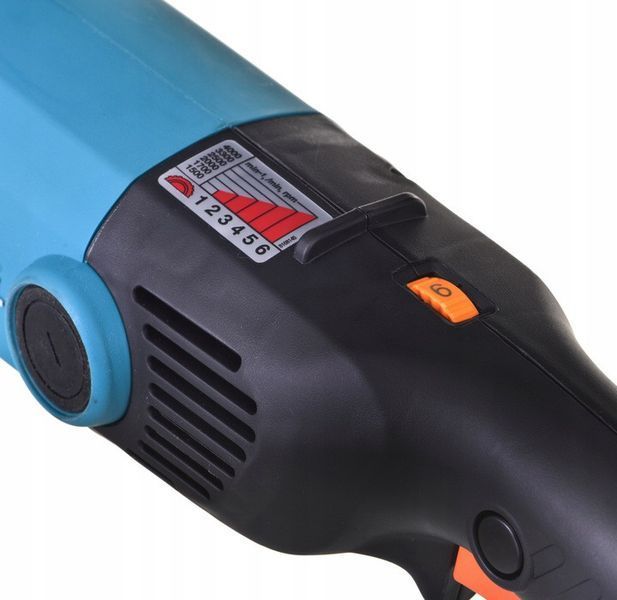 Полірувальна шліфмашина 180 мм MAKITA SA7000C з регулюванням SA7000C фото