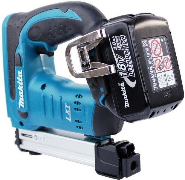 Аккумуляторный степлер Makita DST 221 Z (без АКБ) : Li-ion&nbsp;18 В, ширина скобы 10 мм, длина скобы 22мм DST221Z фото