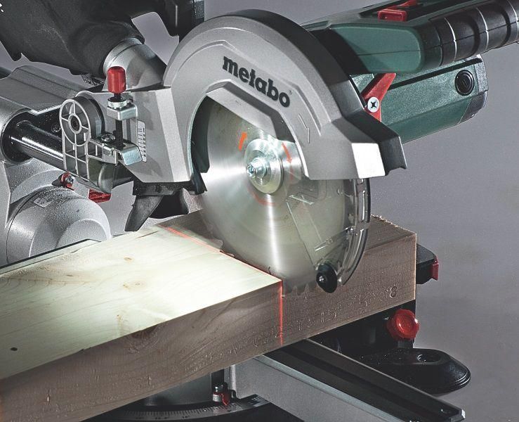 Ручная торцовочная пила с протяжкой по дереву Metabo KGS 216 M : круг 216 мм (619260000) 619260000 фото