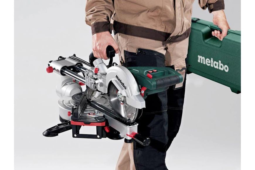 Ручная торцовочная пила с протяжкой по дереву Metabo KGS 216 M : круг 216 мм (619260000) 619260000 фото