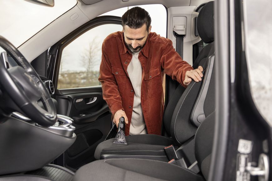 Професійний миючий пилосос Karcher SE 5 Car : 1000 Вт (1.081-231.0) 1.081-231.0 фото
