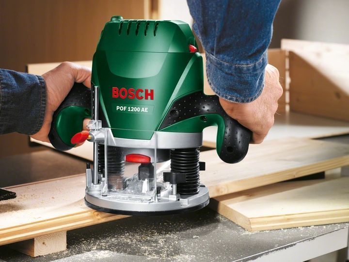 Профессиональный ручной столярный фрезер по дереву Bosch POF 1200 AE: 1200 Вт, 6-8 цанга, 28000 об/мин 060326A100 фото