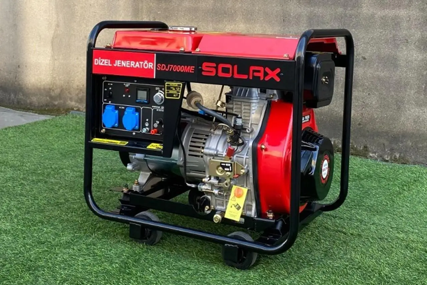 Дизельный генератор з електростартером на 5 кВт SOLAX SDJ7000ME (230 В) SDJ7000ME фото