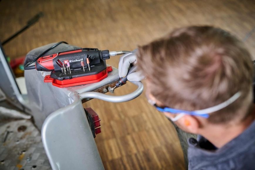 Гравер електричний (бормашина) з гнучким валом Einhell TC-MT 150 E : 150 Вт (4419380) 4419380 фото