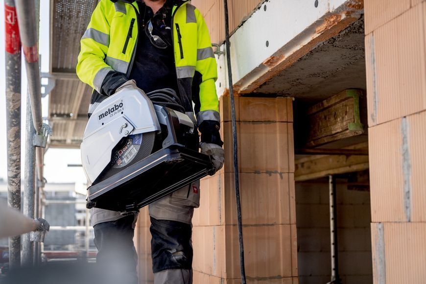 Монтажна пила по металу (труборіз) Metabo CS 22-355 : 2.3 кВт, диск 355 мм х 25.4 мм, (601786000) 601786000 фото