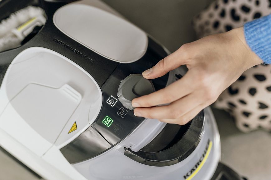 Мощный пароочиститель Karcher SC 5 EasyFix Iron Plug : 2250Вт (1.512-660.0) 1.512-660.0 фото