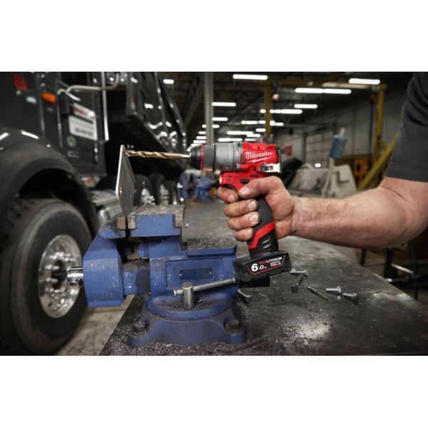 Профессиональный набор аккумуляторного инструмента Milwaukee M12 FPP2H2-402X 4933492512 фото
