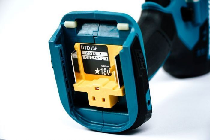 Аккумуляторный ударный винтоверт Makita DTD156Z (без АКБ) DTD156Z фото