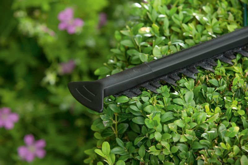 Електричний садовий кущоріз Bosch EasyHedgeCut 45 (0600847A05) : 420 Вт, шина 450 мм, 2,6 кг 0600847A05 фото