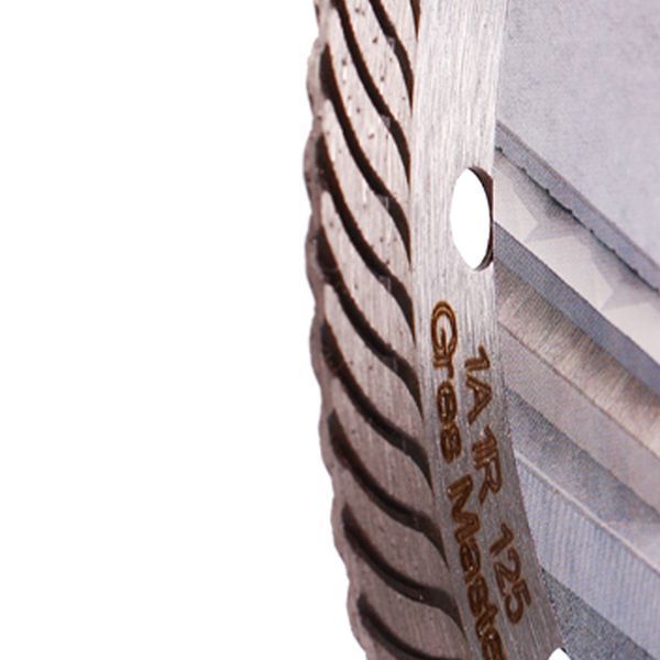 Диск алмазный отрезной Distar 7D 1A1R 125 Gres Master 1A1R 125x1,4/1,0x10x22,23 мм керамогранит 11115160010 фото