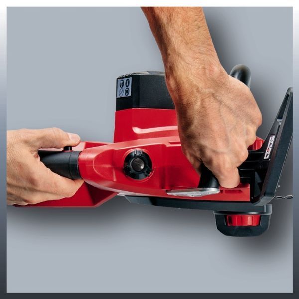Потужна акумуляторна ланцюгова пила Einhell GE-LC 18 Li Kit : 18V 3.0Ah, шина 25см (4501760) 4501760 фото