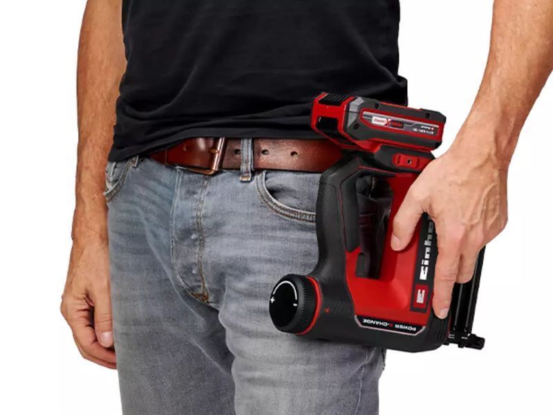 Степлер аккумуляторный Einhell TE-CN 18/32 Li - Solo (18В/каркас) 4257800 фото
