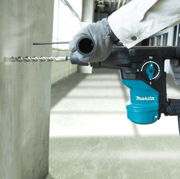 Профессиональный электрический перфоратор Makita HR3001CJ : 1050 Вт, 3.9 Дж, SDS-Plus HR3001CJ фото