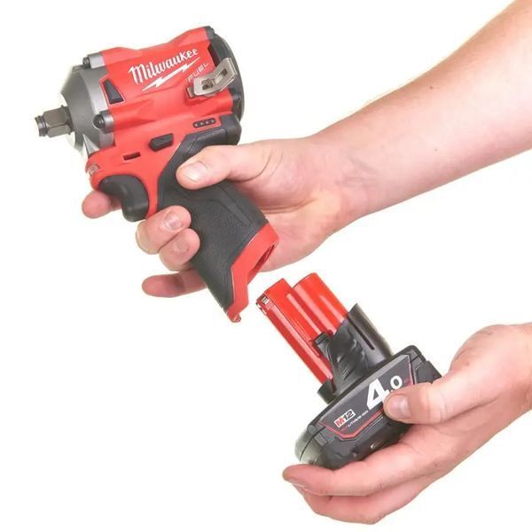 Профессиональный гайкокрут аккумуляторный Milwaukee M12 FIWF12-422X 4933464616 фото