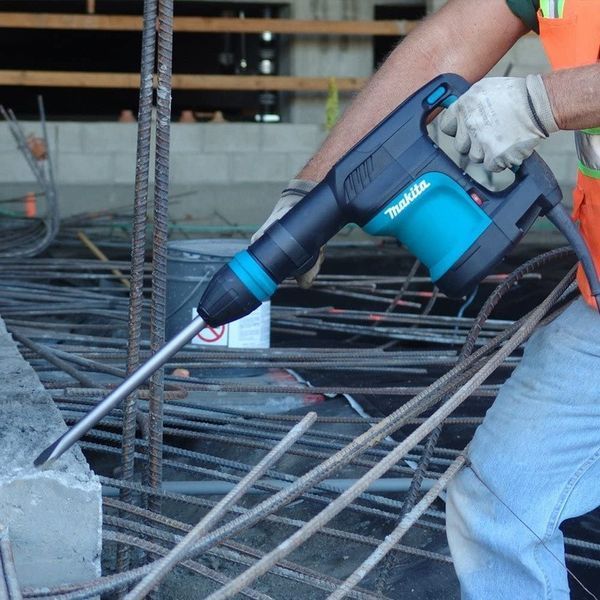 Электрический отбойный молоток Makita HM 0870C: SDS-Max, 1100 Вт, 7.6 Дж,2650уд./мин. HM0870C фото