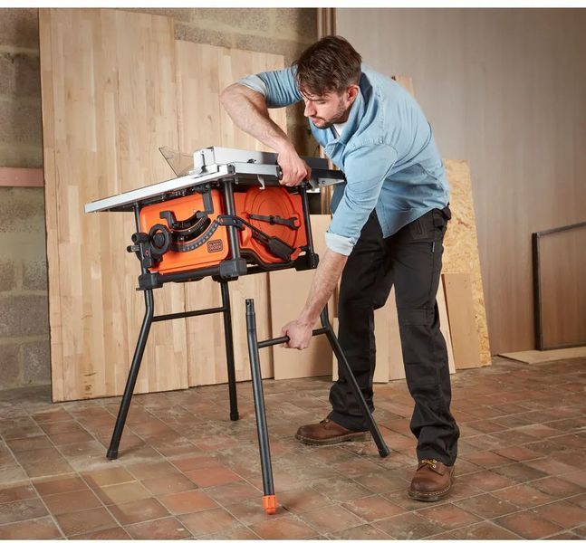 Мощная пила настольная сетевая BLACK+DECKER BES720 : 1800 Вт, 254 х 30мм круг, 4800 об/мин BES720 фото