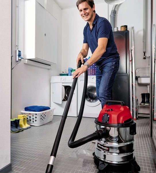 Потужний професійний вакуумний промисловий пилосос для прибирання Einhell TC-VC 1820 SA : 1250 Вт, 20л, з розеткою 2342425 2342425 фото