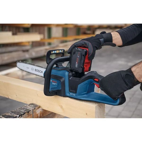 Профессиональная аккумуляторная цепная пила Bosch GKE 18V-40 Professional с АКБ 18V 4Ah+ЗП 06008D3000+1600A01B9Y фото