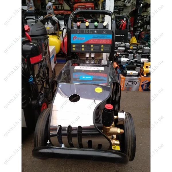 Потужна мийка високого тиску EDON HP1840T-2.4A : 2400 Вт, 230 бар, 840 л/год HP1840T-2.4A фото
