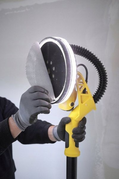 Шліфувальна машина для стін та стелі (жираф) Stanley Fatmax SFMEE500S, 750 Вт, 225 мм, з LED підсвіткою SFMEE500S фото
