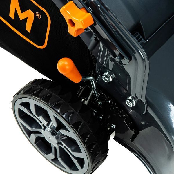 Газонокосарка бензинова GTM LM42-SP самохідна : 2.9 кВт, 500 м&sup2;, ширина 42 см, висота 25-75 см, 45 л 83275 фото