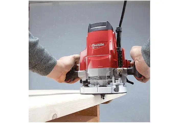 Электрический ручной столярный фрезер по дереву Makita M3602 : 1650 Вт, 12 цанга, 22000 об/мин M3602 фото