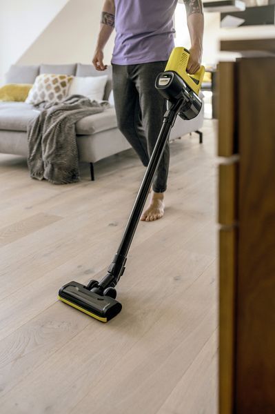 Пылесос KARCHER VC 4 Cordless myHome 1.198-620.0 фото