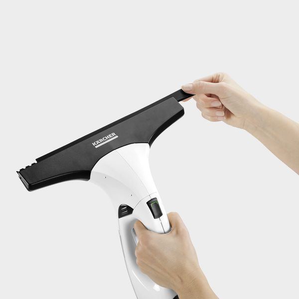 Пылесос аккумуляторный оконный KARCHER WV 2 Plus NP 1.633-661.0 фото