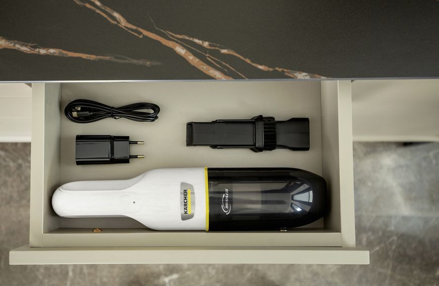 Мощный ручной пылесос аккумуляторный Karcher CVH 2 Premium: с АКБ 7.2V 2.0 Ah, бак 0.15 л 1.198-421.0 фото