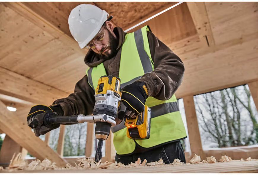 Шуруповерт аккумуляторный DEWALT DCD1007H2T (2акум.18В 5Ач/зарядный/кейс/169Нм) DCD1007H2T фото