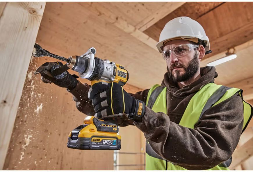 Шуруповерт аккумуляторный DEWALT DCD1007H2T (2акум.18В 5Ач/зарядный/кейс/169Нм) DCD1007H2T фото