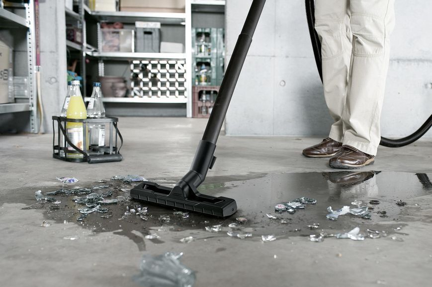 Профессиональный пылесос 12л, 180Watt, Karcher WD 2 (1.629-761.0) 16297610 фото