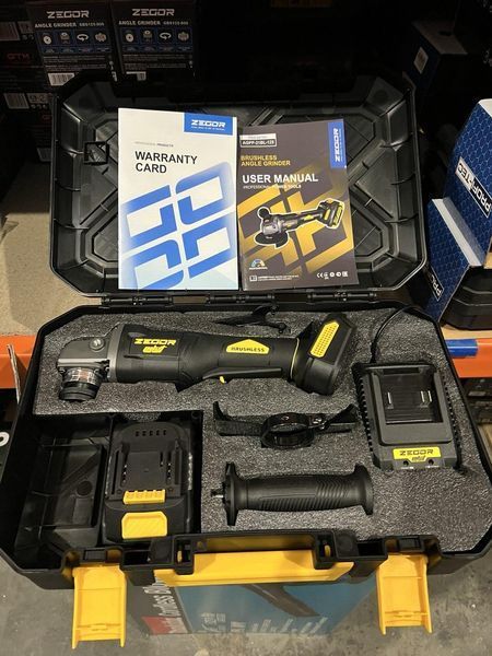 Угловая бесщеточная шлифмашина ZEGOR AGPP-21BL-125 (акум 21V 4.0Ah 1шт и зарядка) AGPP-21BL-125 фото