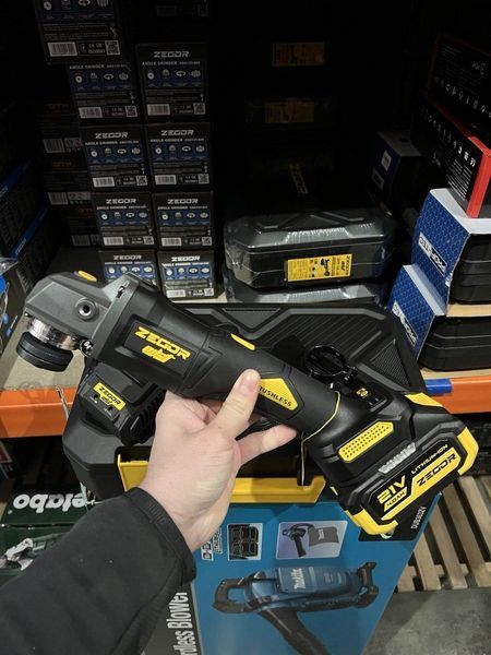 Угловая бесщеточная шлифмашина ZEGOR AGPP-21BL-125 (акум 21V 4.0Ah 1шт и зарядка) AGPP-21BL-125 фото